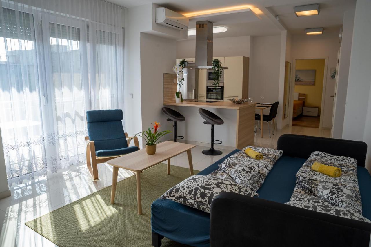 Sunshine Apartman With Free Parking Gyor Luaran gambar